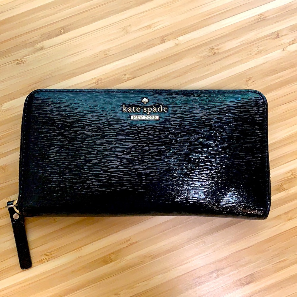 Black Kate Spade Wallet
